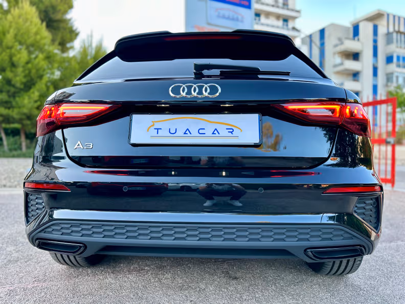 Audi A3 - 8