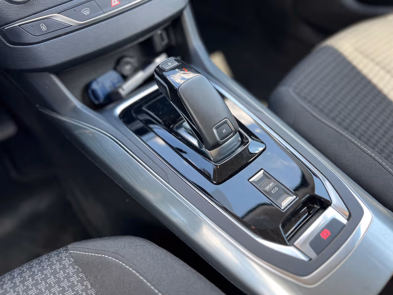 Peugeot 308 - 14