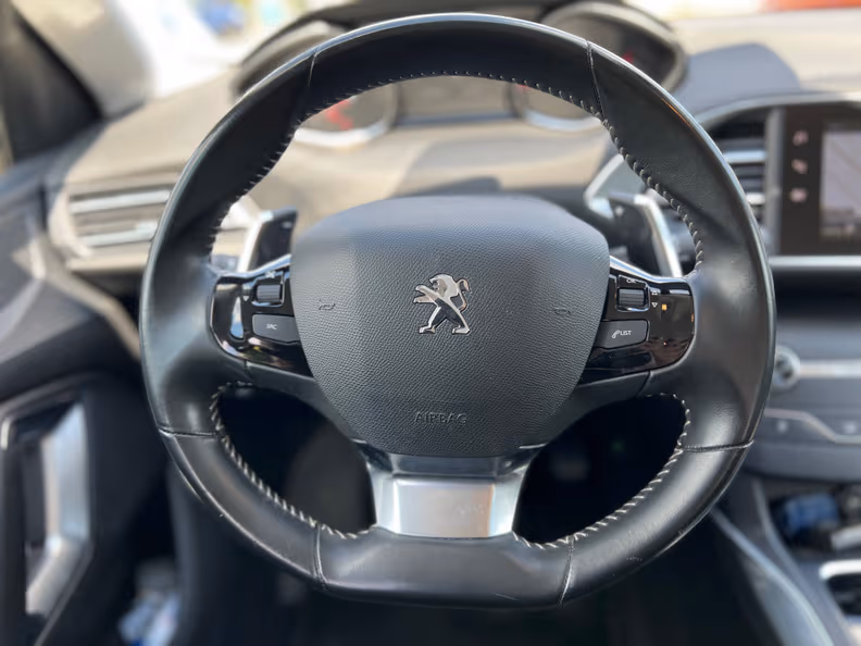 Peugeot 308 - 22