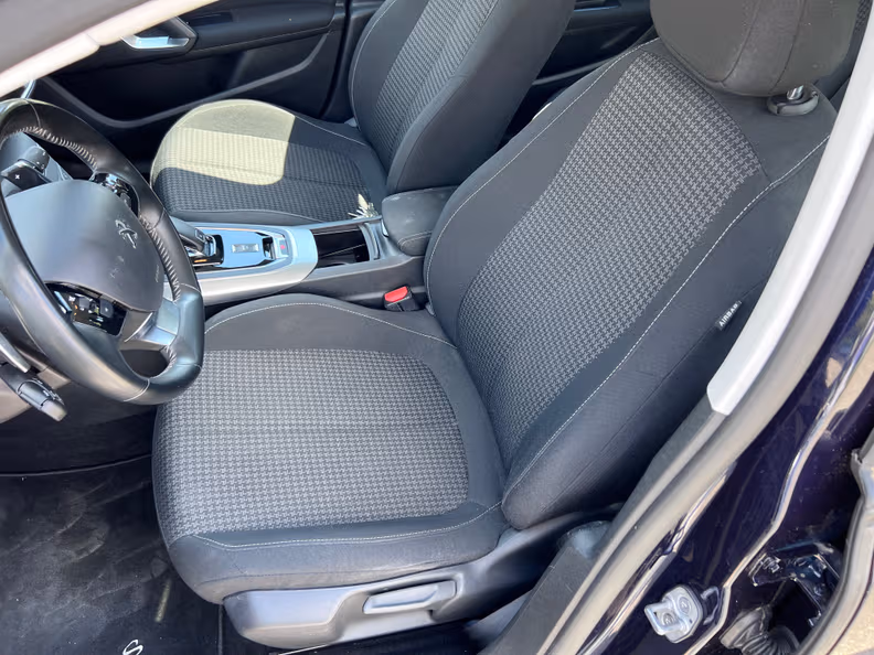 Peugeot 308 - 12