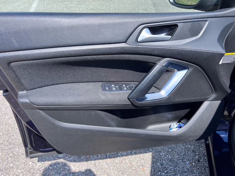 Peugeot 308 - 25