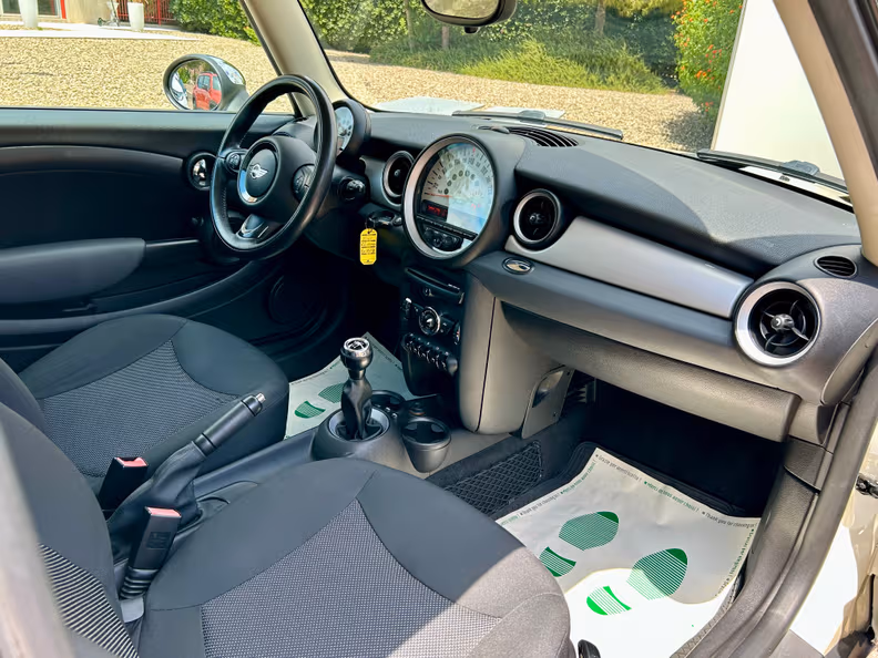 MINI Clubman - 18