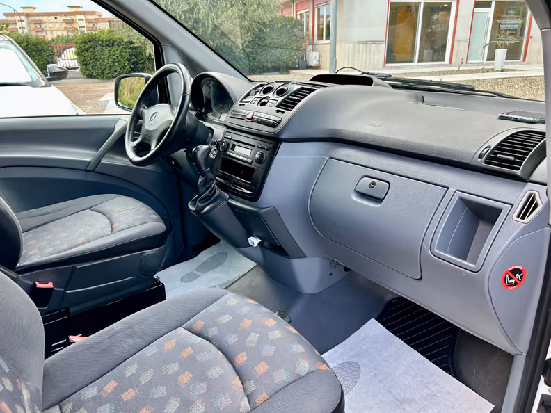 Mercedes-Benz Vito - 17