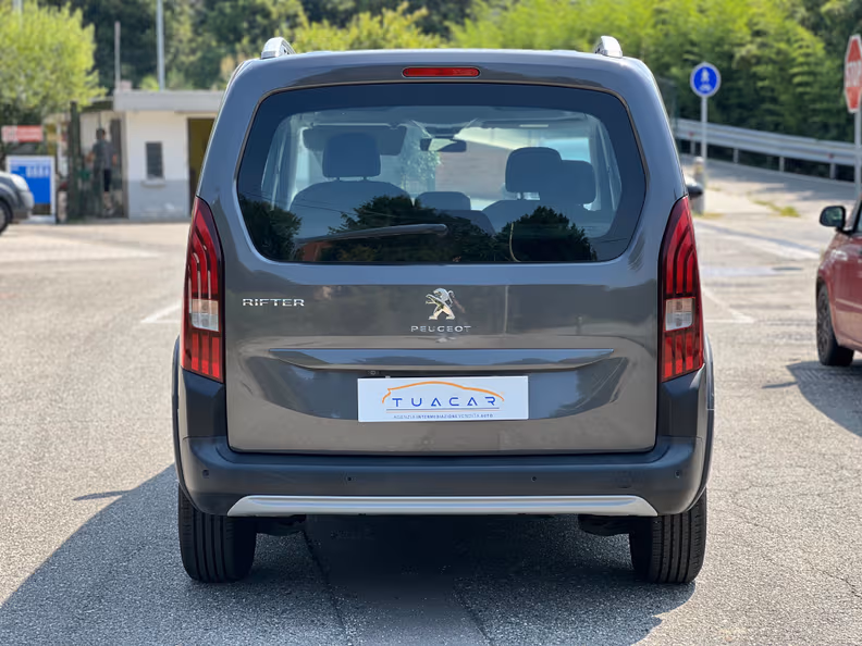 Peugeot Rifter - 29