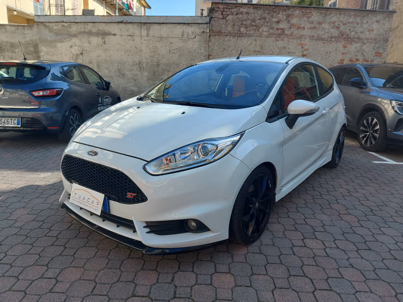 Ford Fiesta - 1