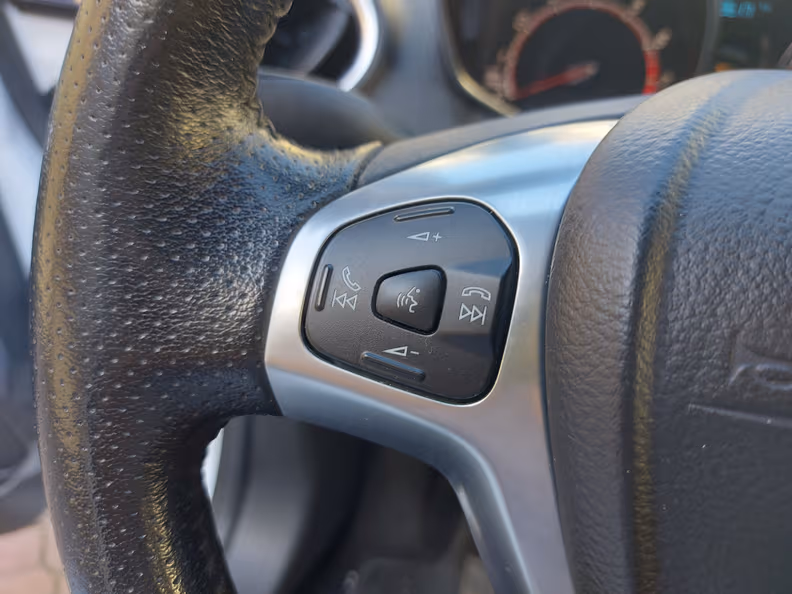 Ford Fiesta - 14