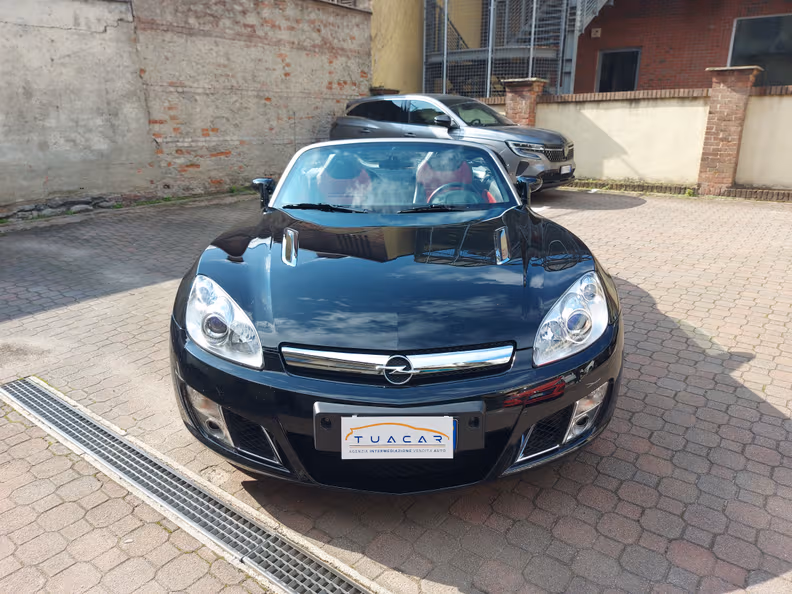 Opel GT - 2