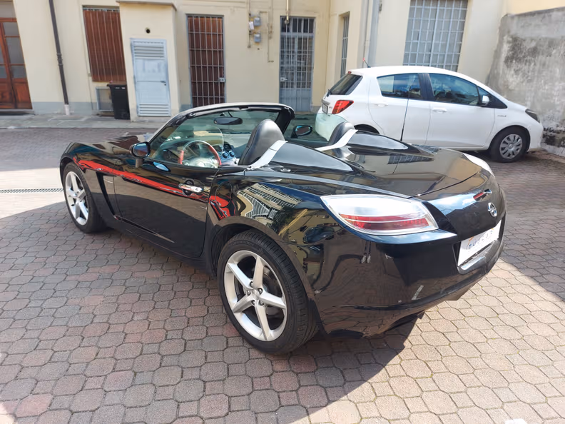 Opel GT - 7