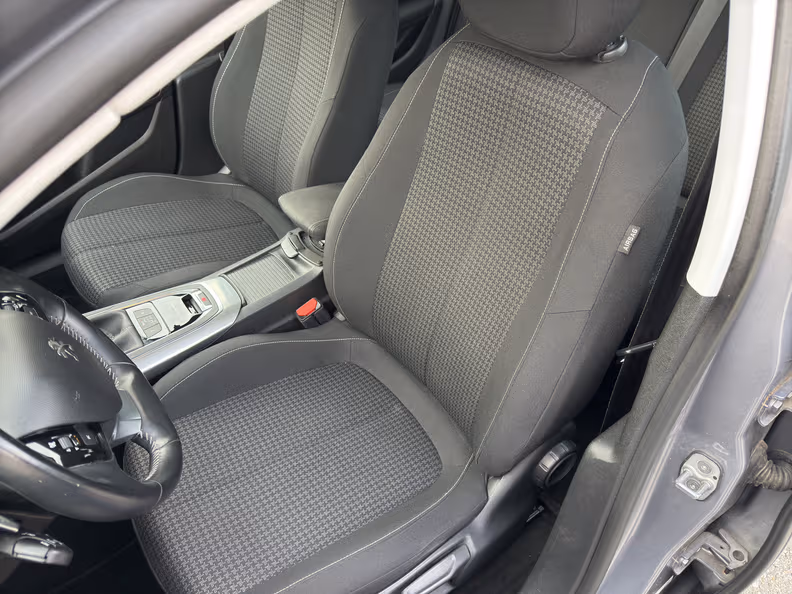 Peugeot 308 - 10