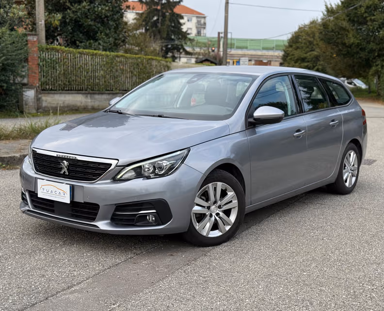 Peugeot 308 - 1