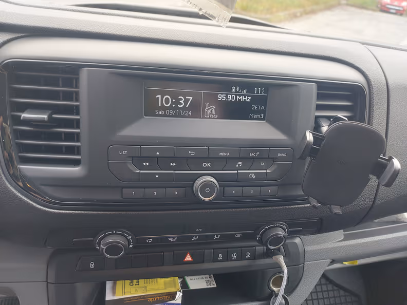 Opel Vivaro - 15