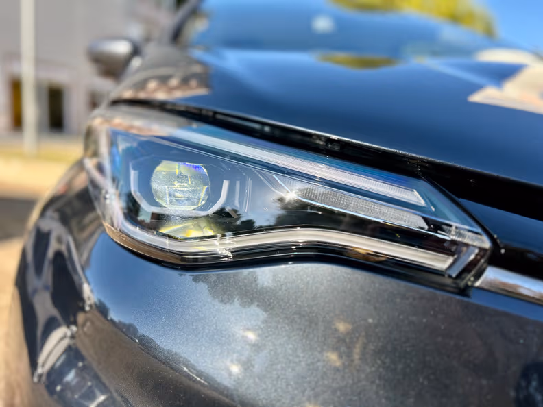 Renault Zoe - 11