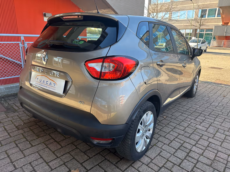 Renault Captur - 6