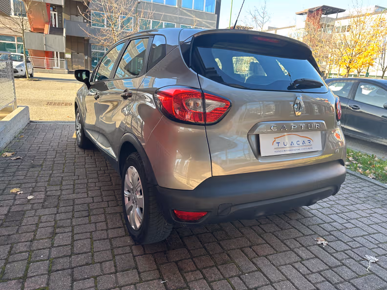 Renault Captur - 5
