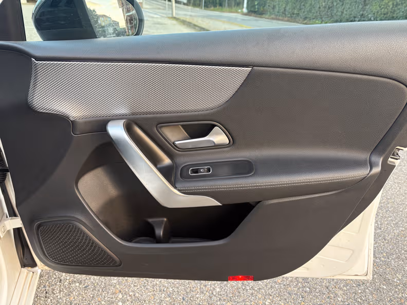 Mercedes-Benz A-Class - 37
