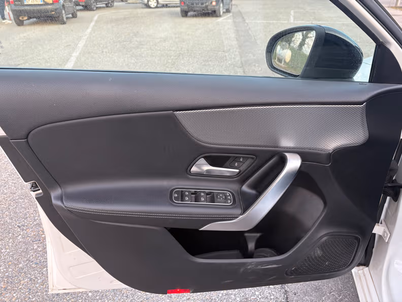 Mercedes-Benz A-Class - 36