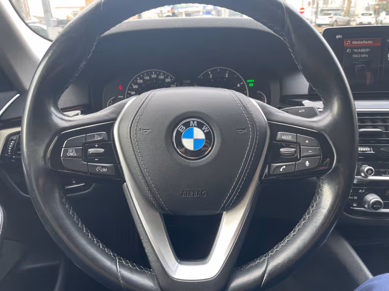 BMW 5 series - 29