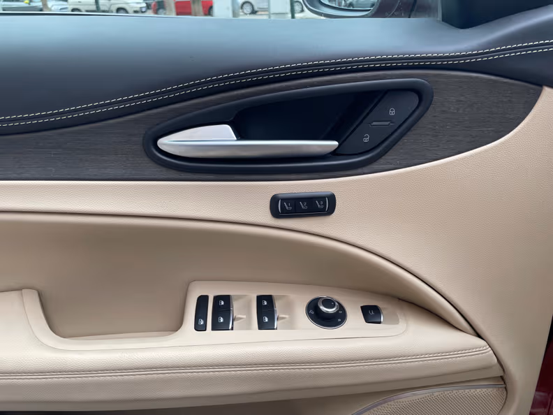 Alfa Romeo Stelvio - 22