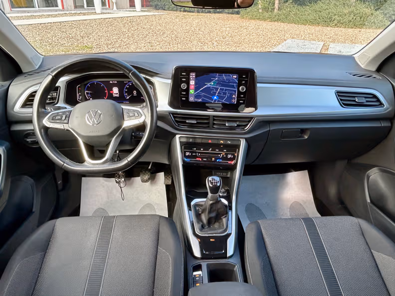 Volkswagen T-ROC - 13