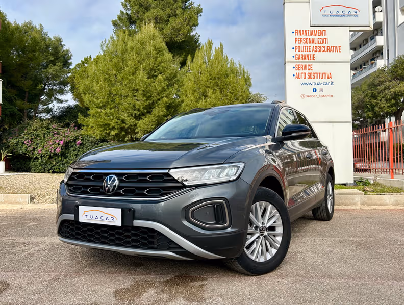 Volkswagen T-ROC - 1