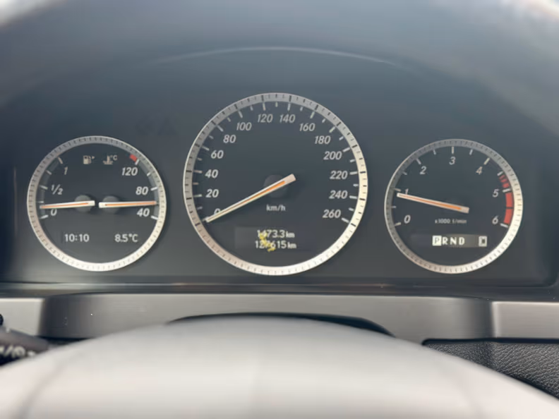 Mercedes-Benz C-Class - 12
