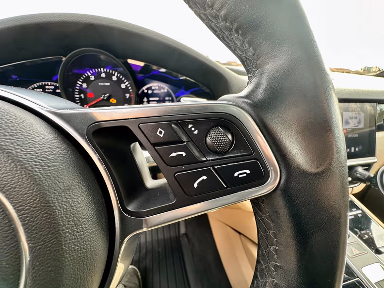 Porsche Cayenne - 20