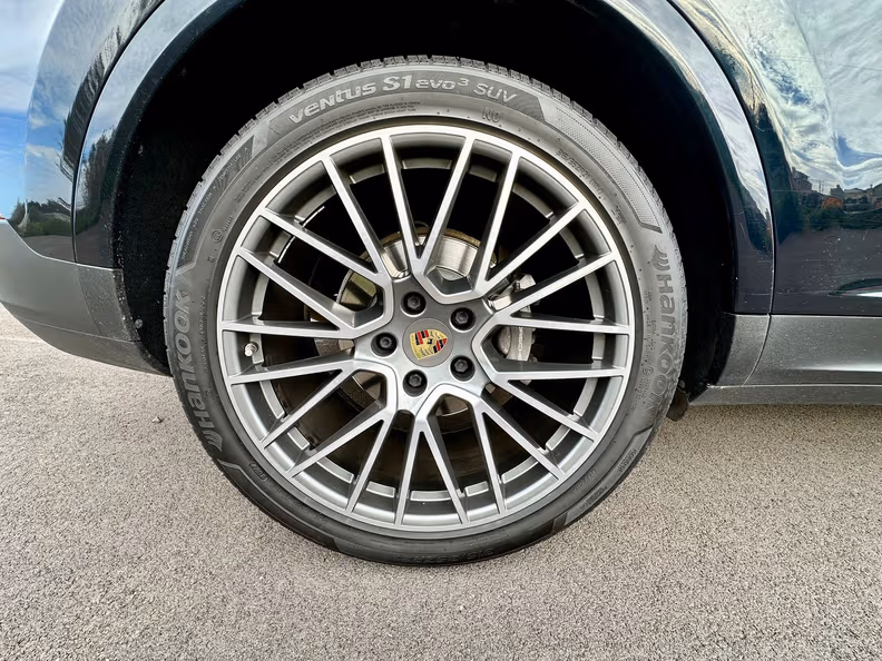Porsche Cayenne - 13
