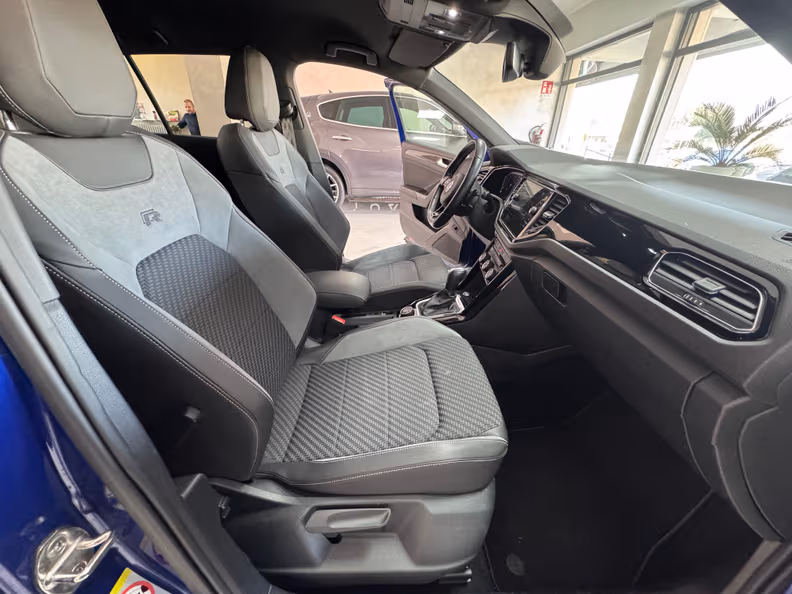 Volkswagen T-ROC - 8