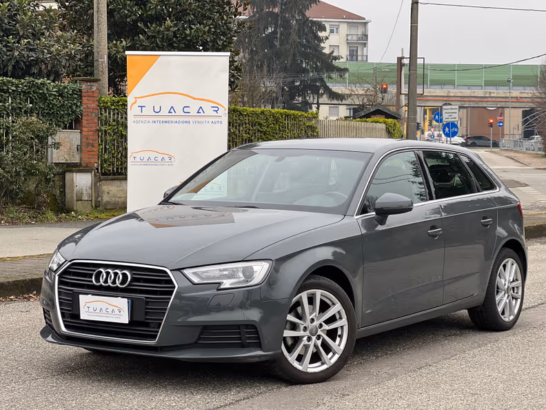 Audi A3 - 1