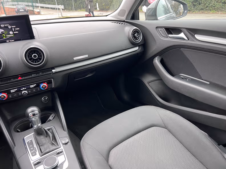 Audi A3 - 18
