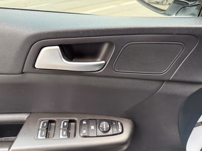 Kia Sportage - 28