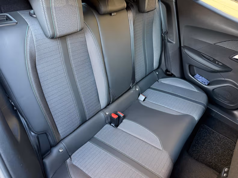 Peugeot 2008 - 28