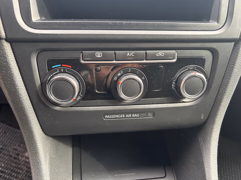 VW Golf - 22