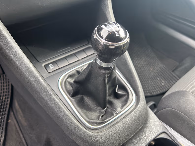 VW Golf - 26