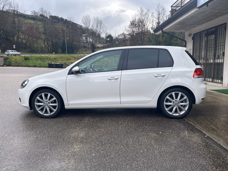 VW Golf - 10