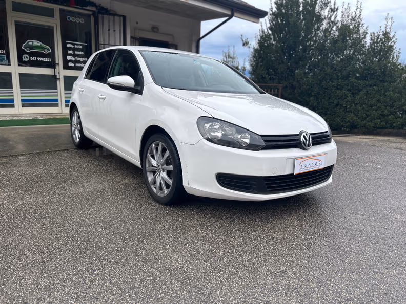 VW Golf - 5