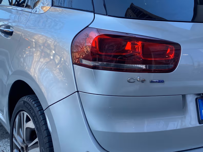 Citroën C4 Picasso - 10