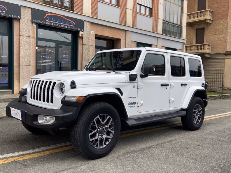 Jeep Wrangler - 1