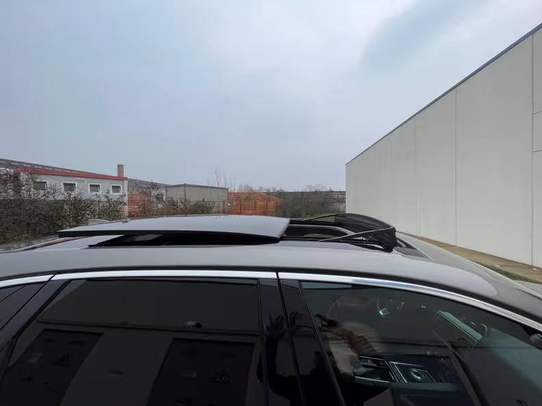 Jaguar F-Pace - 15