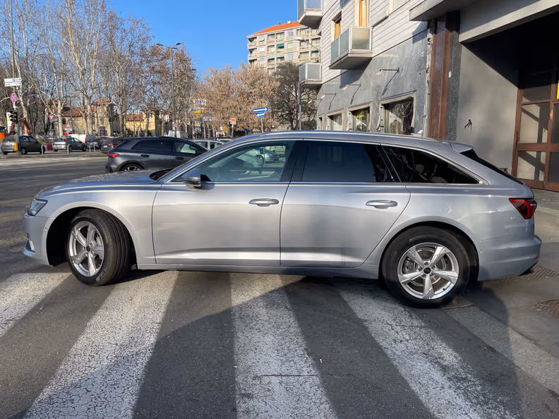 Audi A6 - 8