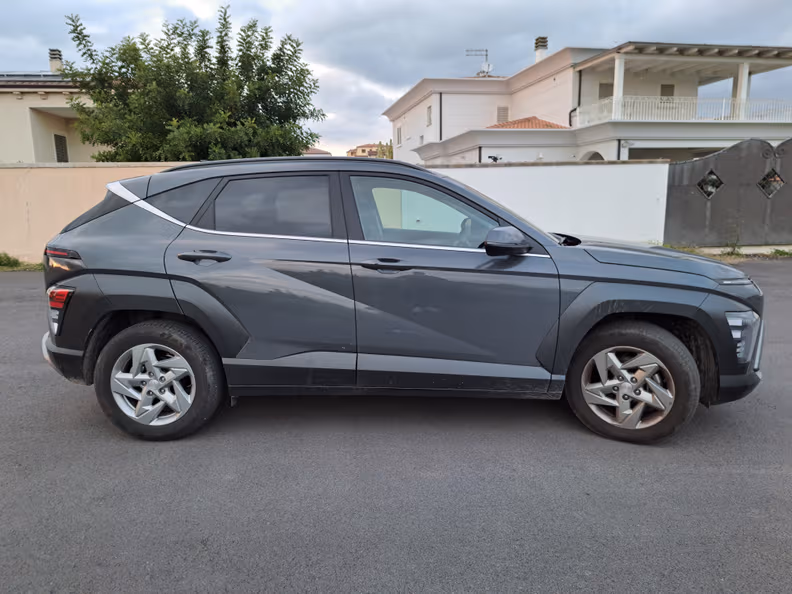 Hyundai Kona - 4