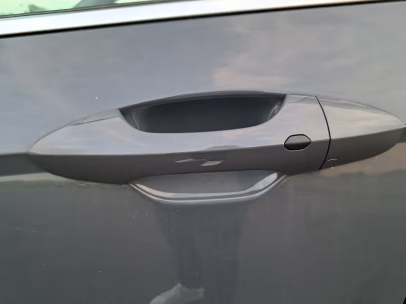 Hyundai Kona - 12