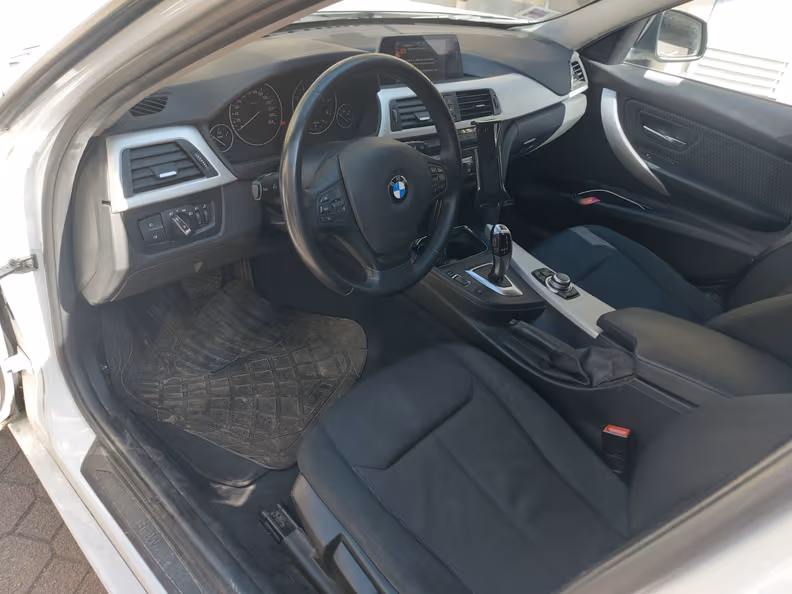BMW 3 series - 12