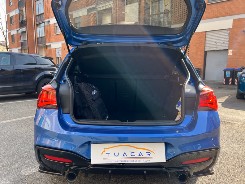 BMW 1 series - 18