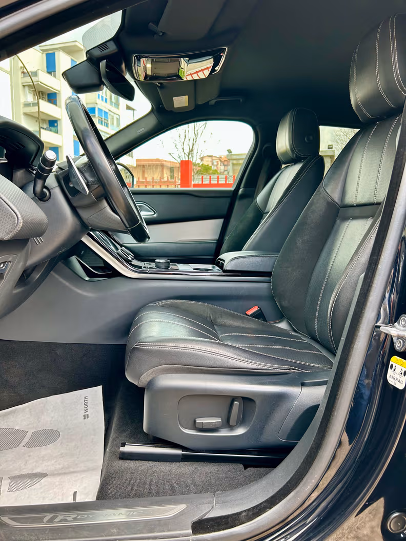 Land Rover Range Rover Velar - 15