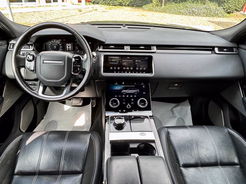Land Rover Range Rover Velar - 13
