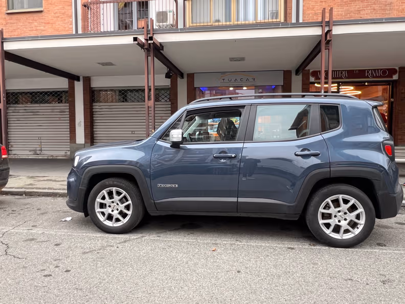 Jeep Renegade - 8
