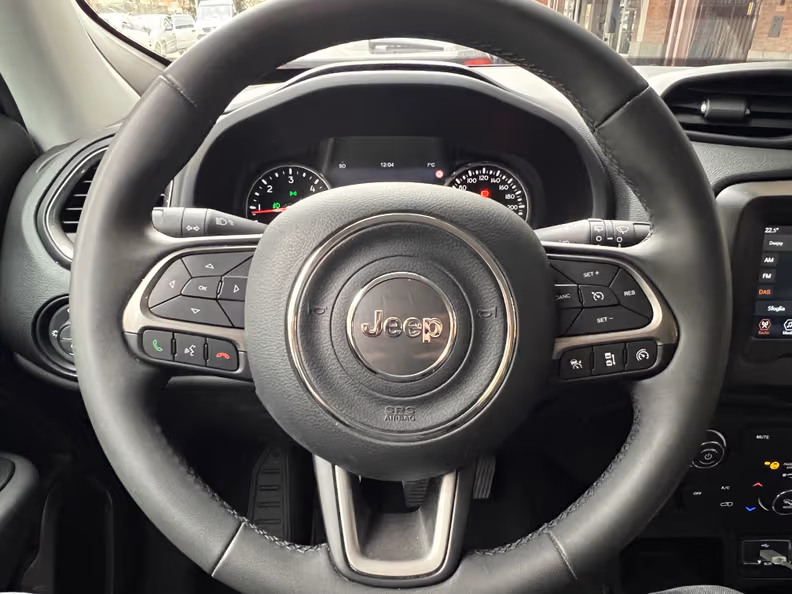 Jeep Renegade - 14