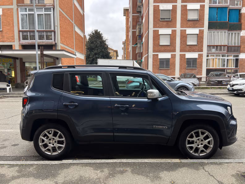 Jeep Renegade - 4