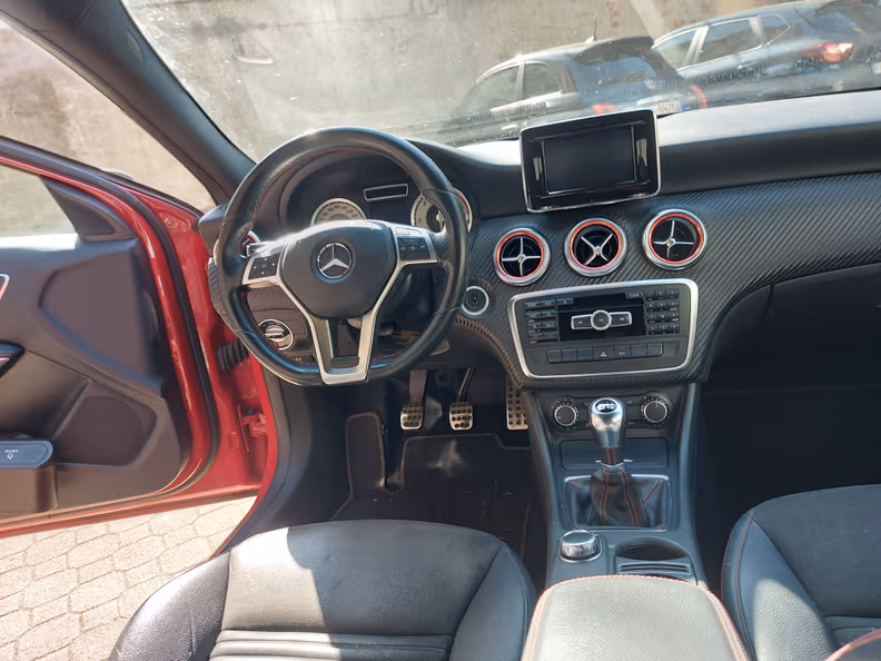 Mercedes-Benz A-Class - 25